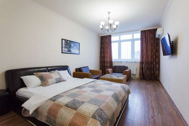 Апартаменты Apartment with two Bedroom on Bazhana 8b Киев-4